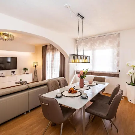 Nice Home In Pridraga